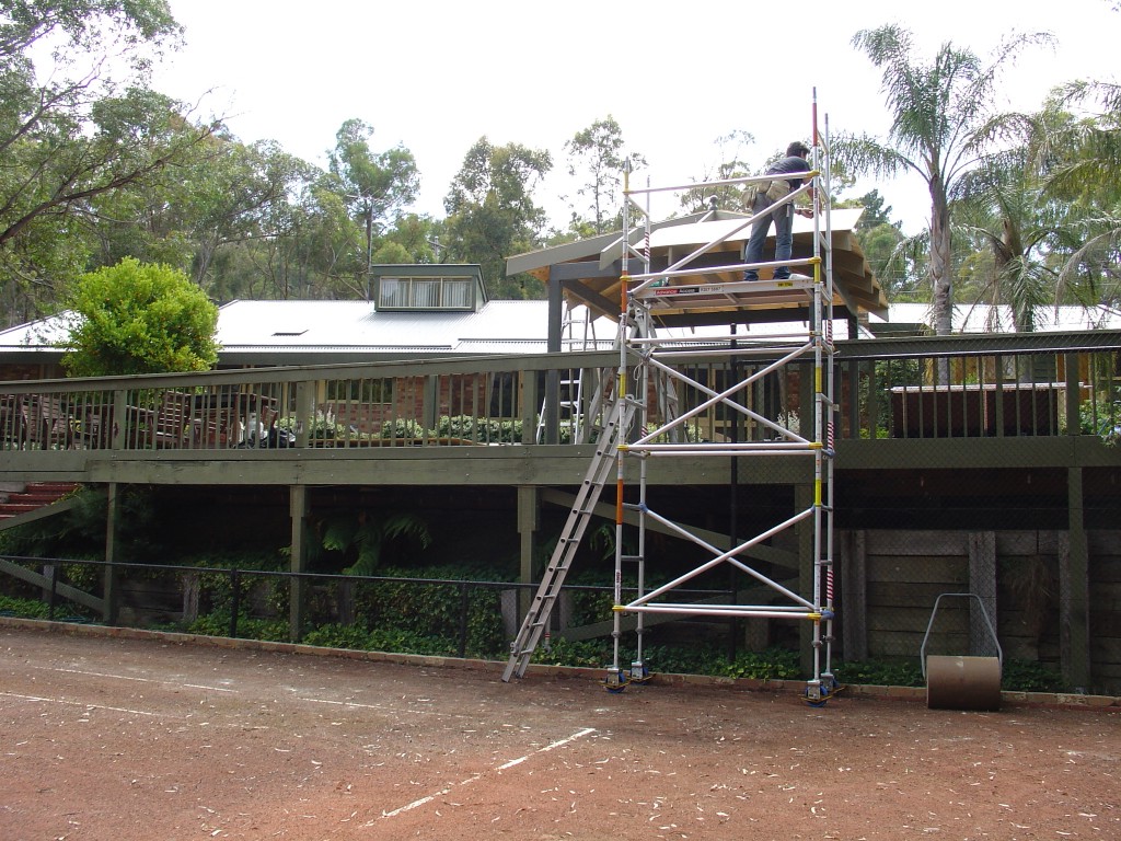This side of the gazebo has a 3.5 metre fall from the fascia This side of the garden patio has a 3.5 metre fall from the fascia